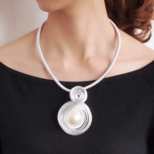 nrcklace Accessories